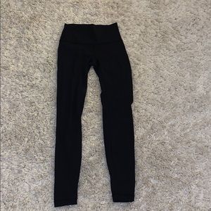 Luluelemon Black Wonder Under Pants size 4